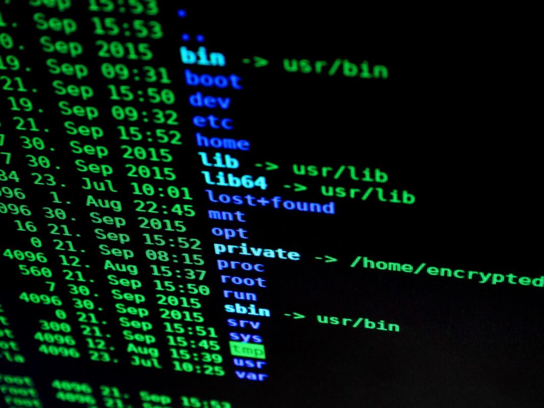 Kolorowy kod i komunikaty bezpieczeństwa na ekranie terminala Linux Kolorowy kod i komunikaty bezpieczeństwa na ekranie terminala Linux